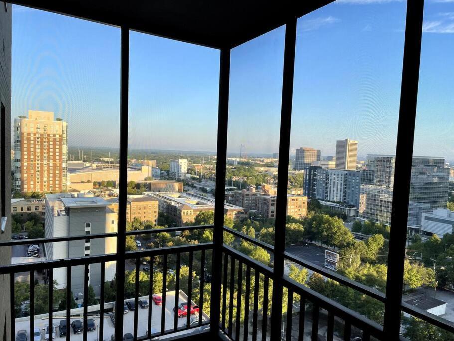 Home Away From Home Condo Downtown Atl 16Th Floor Atlanta Exterior photo